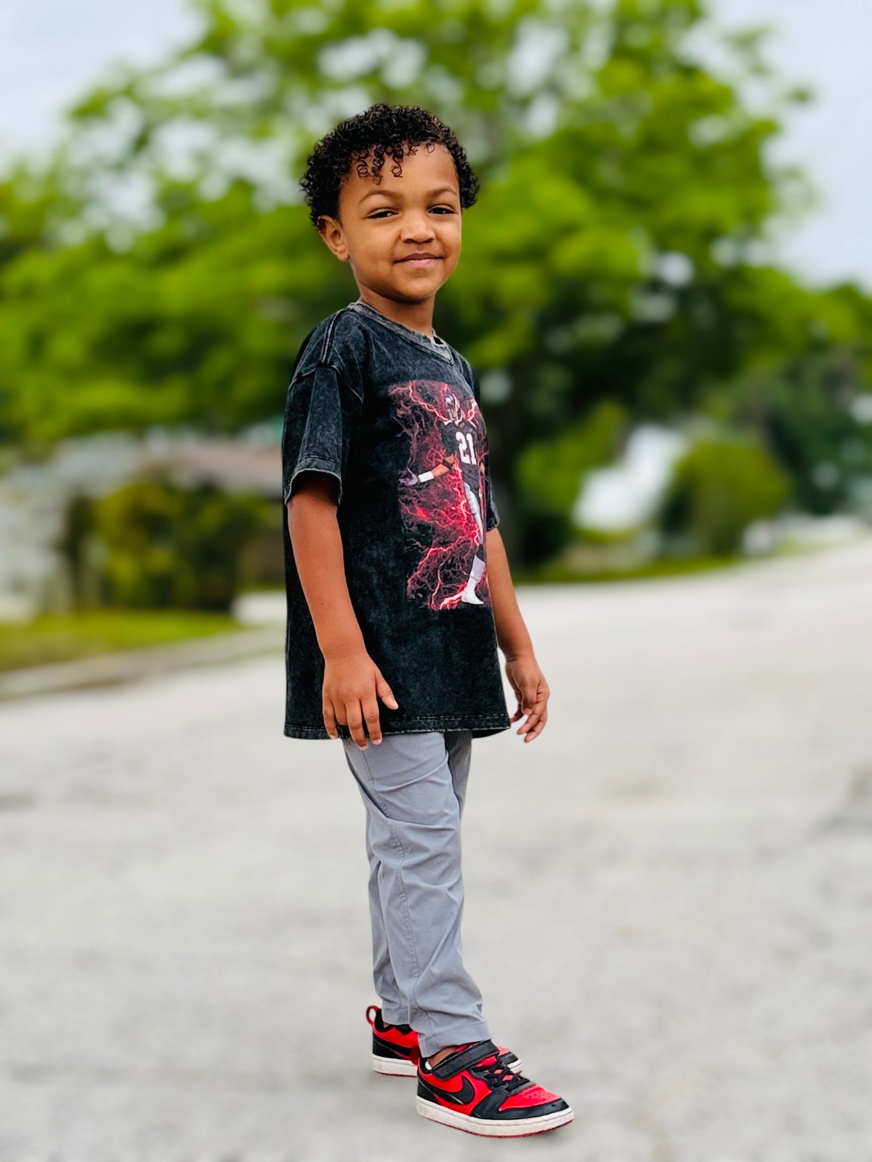 Prime 96 (Black) Snow Washed Kids' T-shirt